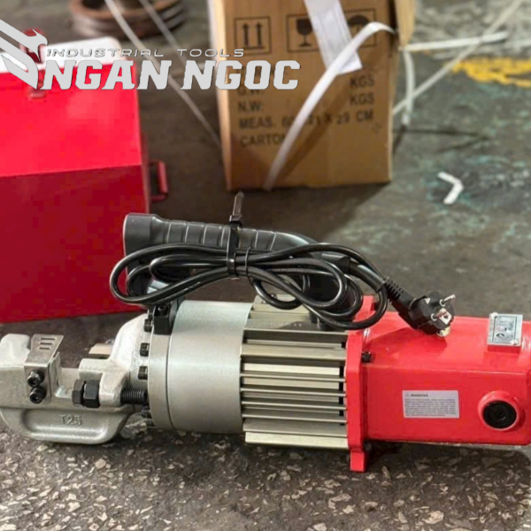 Máy cắt sắt thủy lực 25,32
